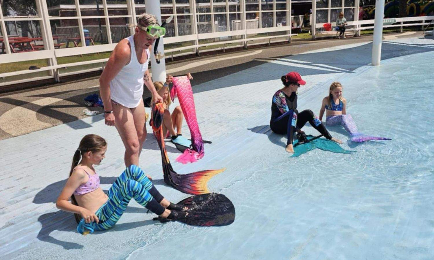 Erin point pools, Auckland - attacts mass pod of mermaids